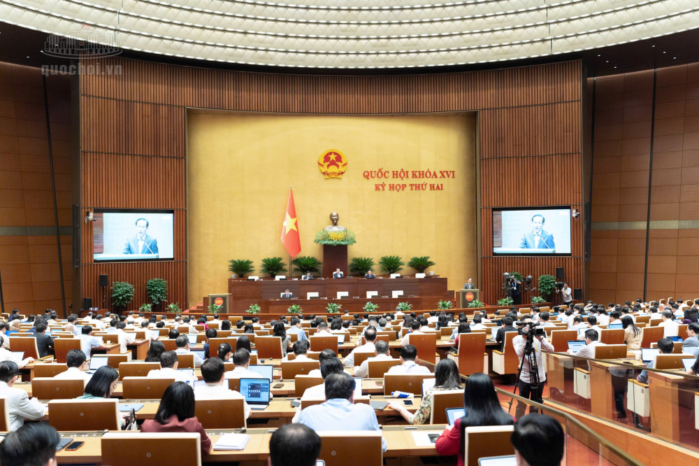 Hội trường Diên Hồng sáng 18/10