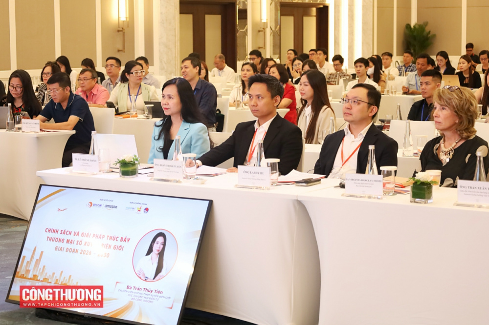 chương trình “Doanh nhân trẻ vươn ra thị trường quốc tế qua thương mại điện tử”