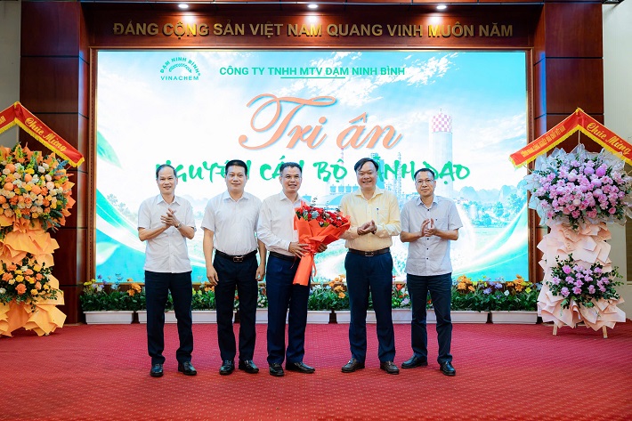 đạm ninh bình 8