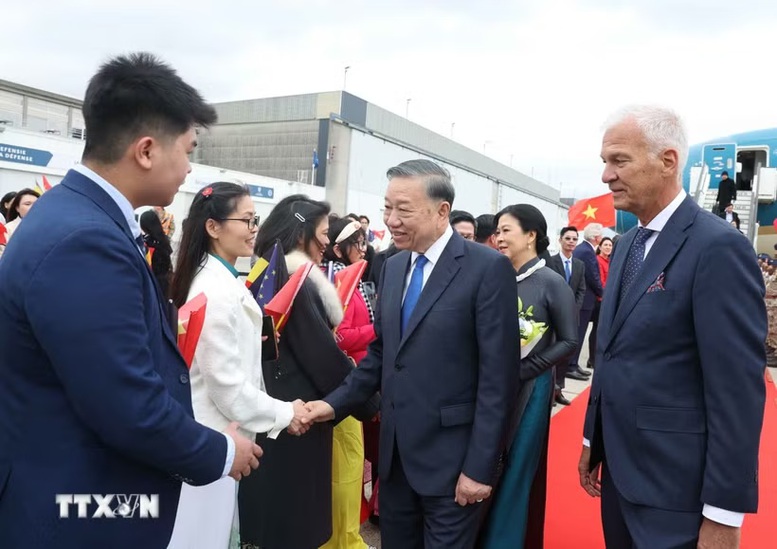 Tổng Bí thư, Chủ tịch nước Tô Lâm bắt đầu thăm chính thức Liên minh châu Âu và Vương quốc Bỉ- Ảnh 1.
