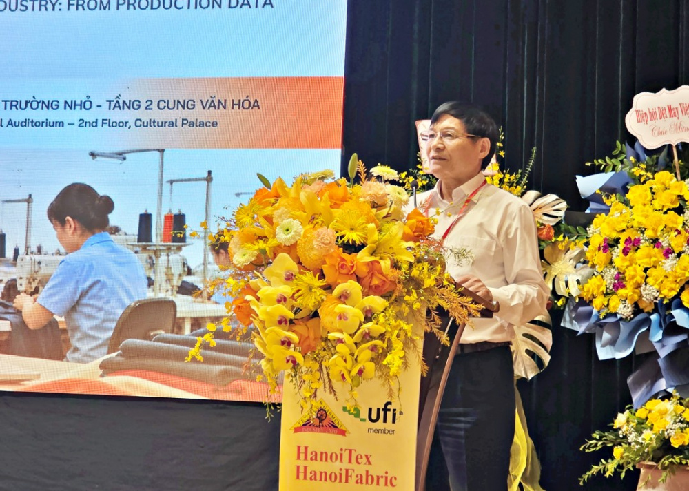 ông Cẩm
