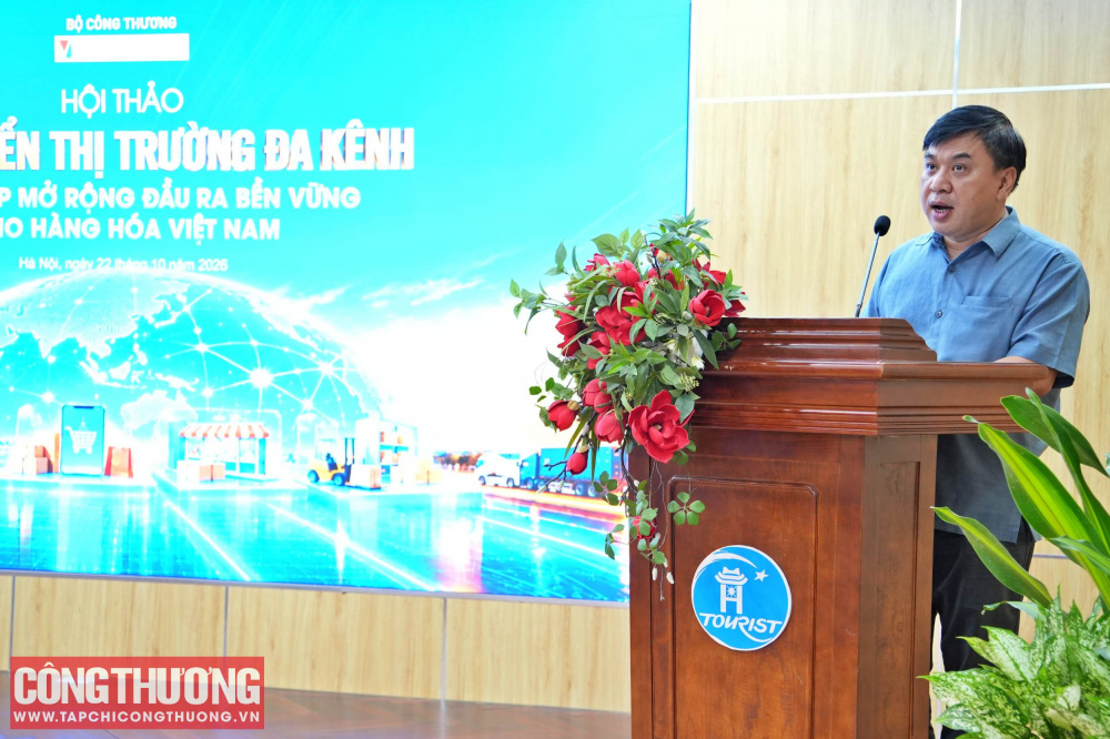 Ông Lê Hoàng Tài PCT Cục xúc tiến phát biểu khai mạc hội thảo Phát triển thị trường đa kênh