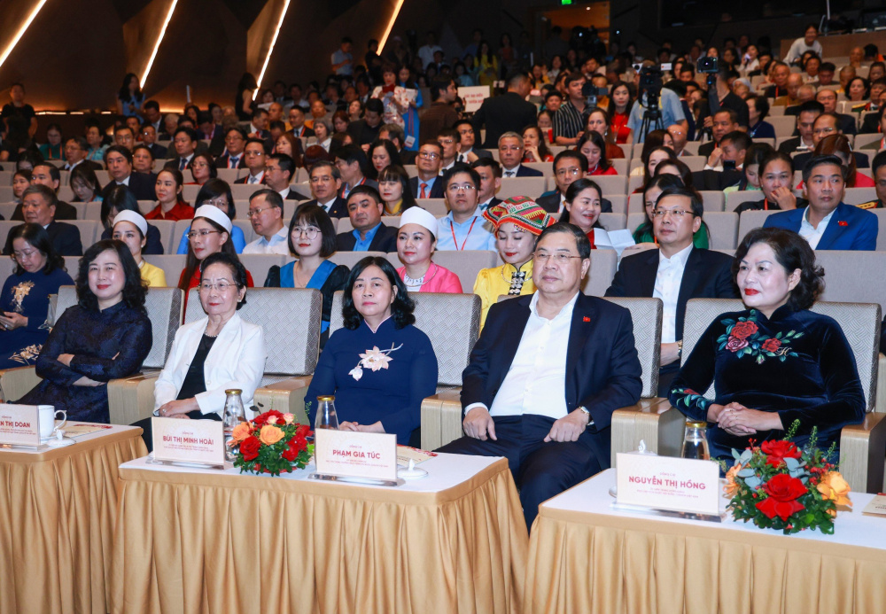 ủng hộ người nghèo