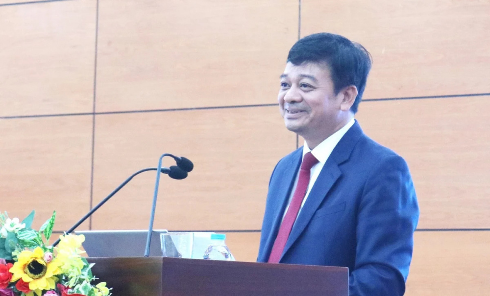 Ông Trần Mỹ Dũng, Phó Cục trưởng Cục Địa chất và Khoáng sản Việt Nam phát biểu tại hội nghị. Ảnh: Bích Hợp.