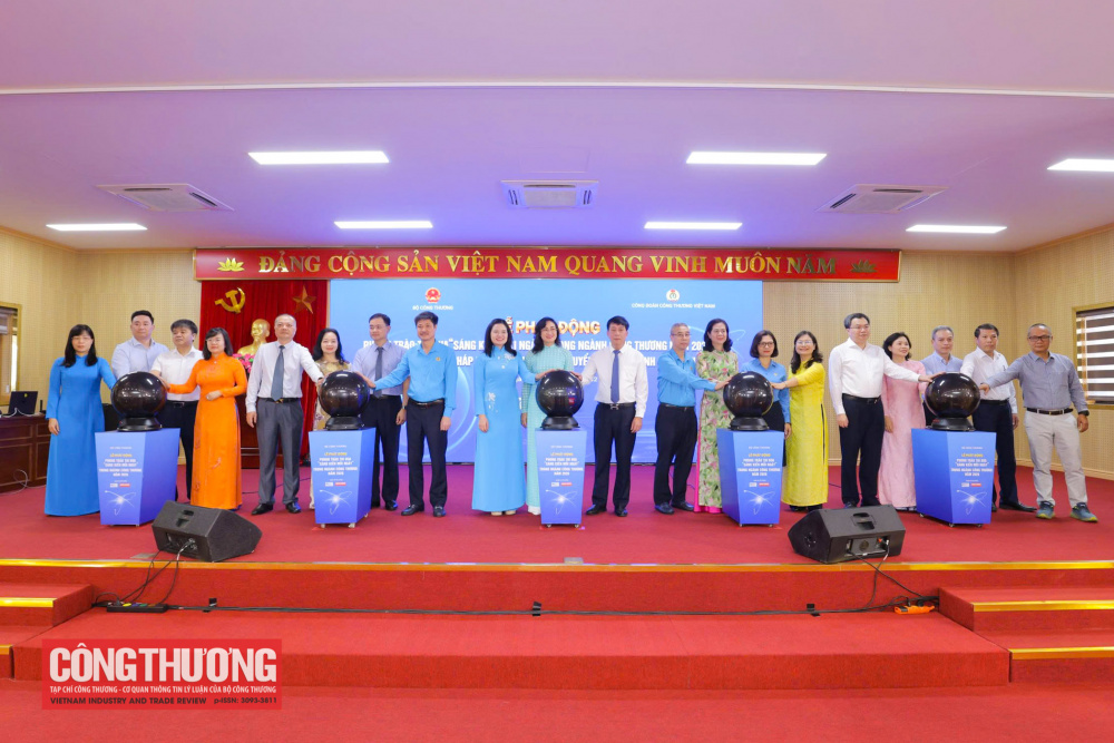 Phát động Phong trào thi đua “Sáng kiến mỗi ngày” trong ngành Công Thương năm 2026 và khởi động Cuộc thi “Nhóm giải pháp Đổi mới sáng tạo - Chuyển đổi số ngành Công Thương