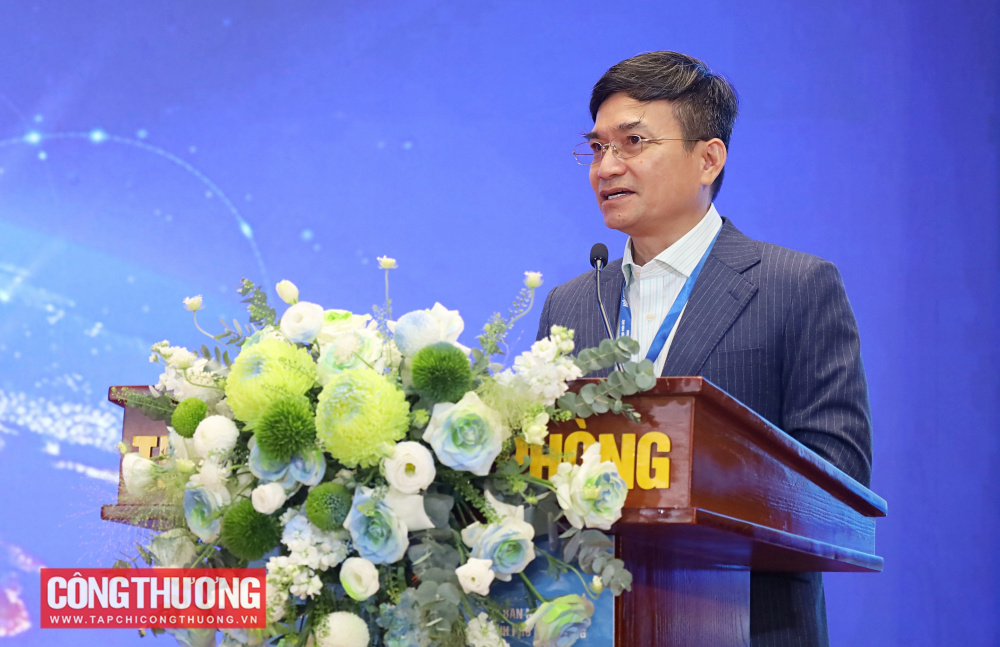 Ông Trần Xuân Thủy phát biểu tại Hội nghị Ngành Công thương về Thương mại điện tử