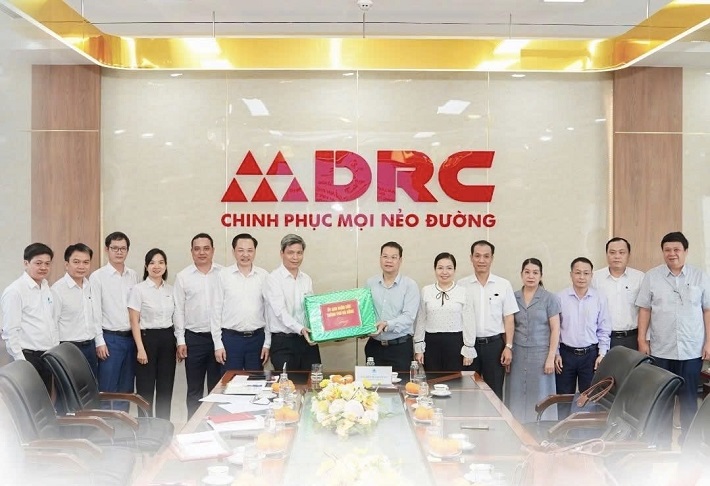 làm việc 5