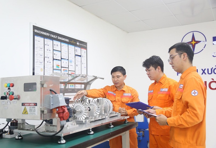 phần mềm hỗ trợ cân bằng động thiết bị quay 