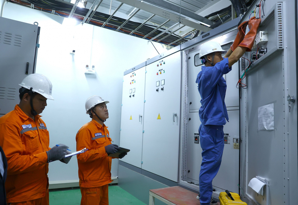 EVNSPC nâng cấp hạ tầng điện, đáp ứng nhu cầu khu công nghiệp