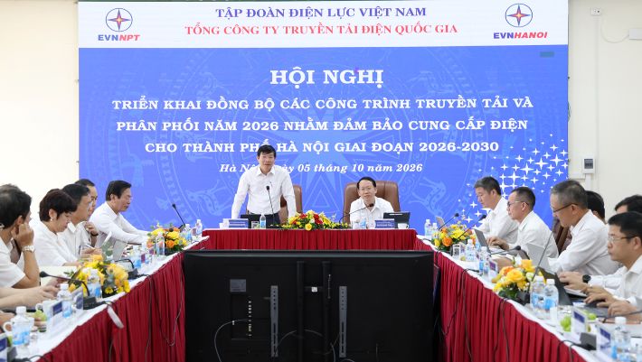 Chủ tịch HĐTV EVNNPT Nguyễn Quang Trung phát biểu tại buổi làm việc