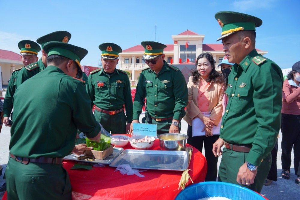 “Chung vị Tết Việt - Gắn kết muôn miền”