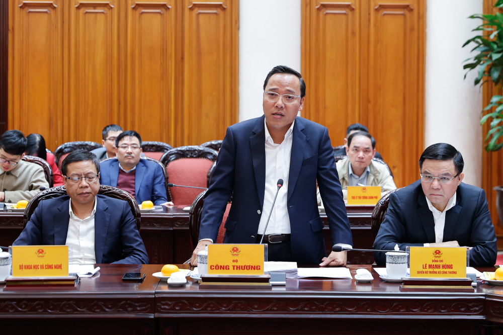 Quyết liệt hơn nữa triển khai các dự án điện hạt nhân