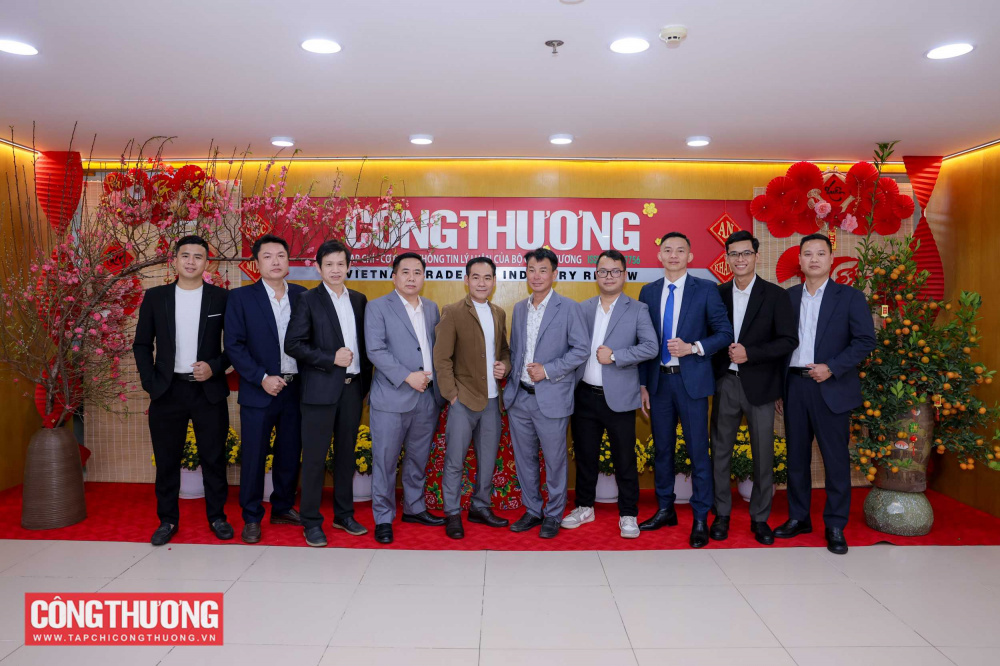 Tạp chí Công Thương tổ chức tiệc cuối năm và tri ân Nguyên Tổng Biên tập Đặng Thị Ngọc Thu