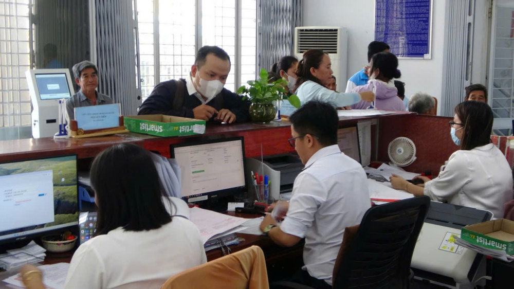 Bộ Nội vụ đề nghị các bộ, ngành, địa phương triển khai nghiêm túc Nghị định số 361/2025/NĐ-CP của Chính phủ