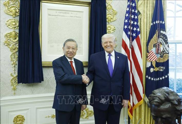 Tổng Bí thư Tô Lâm gặp Tổng thống Hoa Kỳ Donald Trump - Ảnh: TTXVN