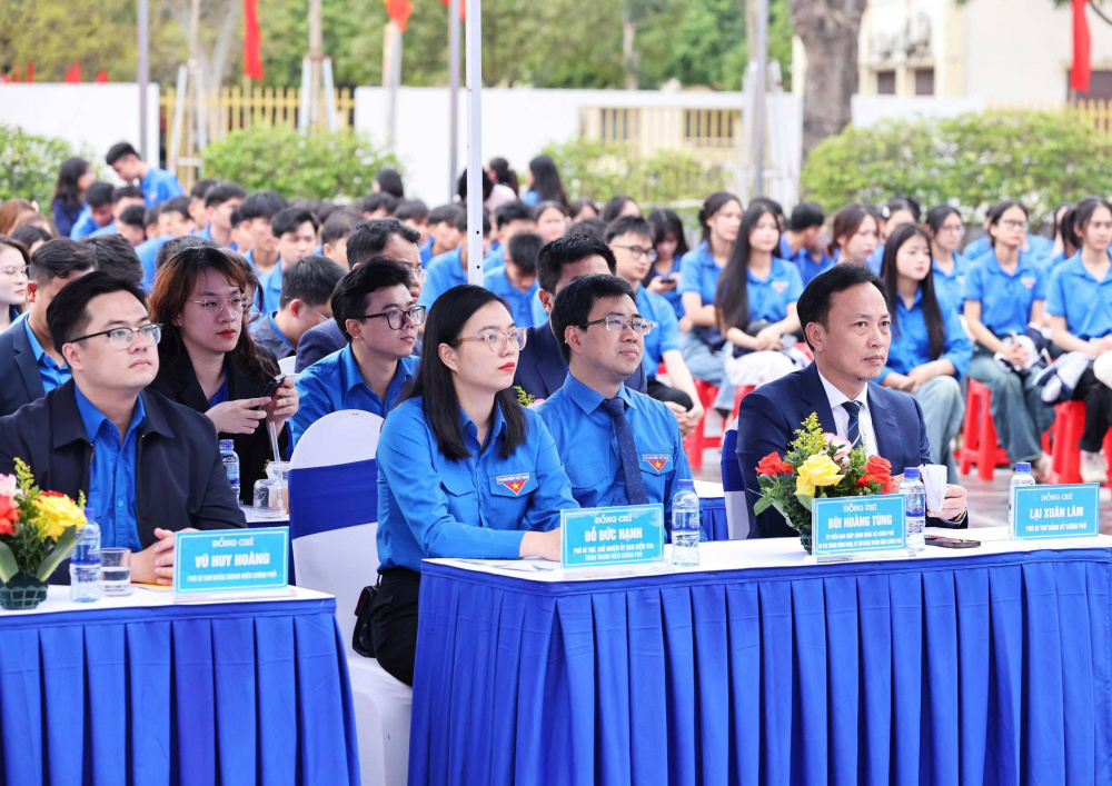 Đoàn Thanh niên Chính phủ và Tỉnh đoàn Ninh Bình phối hợp tổ chức Lễ khởi động Tháng thanh niên năm 2026 và Phát động đợt Thi đua cao điểm Chào mừng 95 năm Ngày thành lập Đoàn TNCS Hồ Chí Minh (26/3/1931 - 26/3/2026).