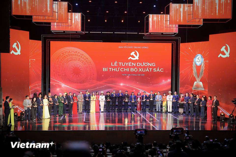 bí thư chi bộ xuất sắc