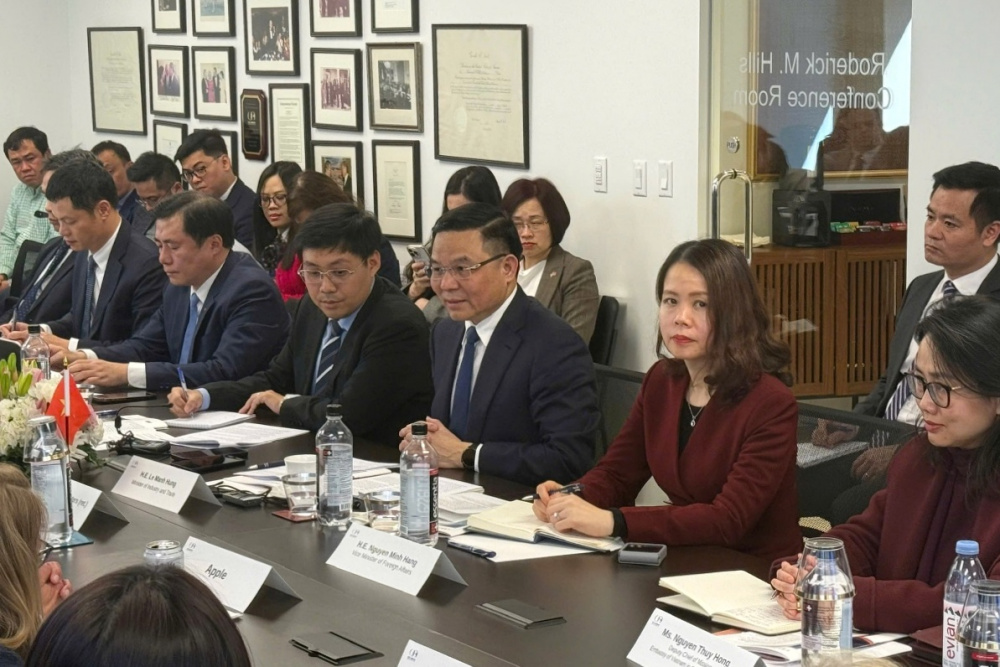 Quyền Bộ trưởng Bộ Công Thương làm việc với Nhóm doanh nghiệp Hoa Kỳ