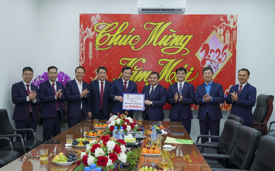 Description: người lao động 5