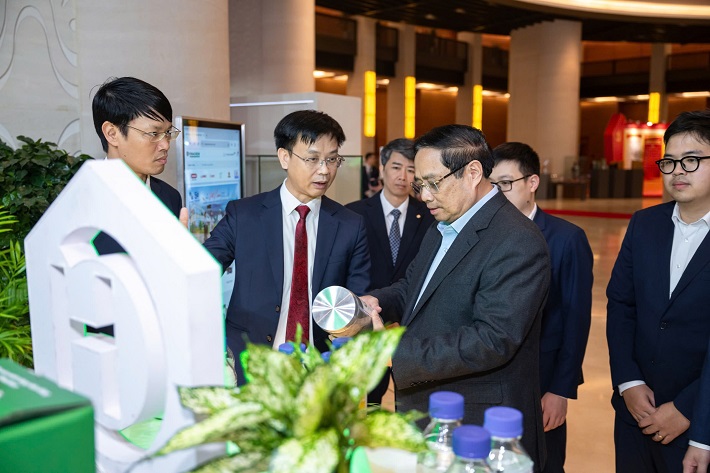 thủ tướng thăm triển lãm 2