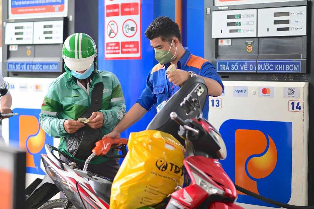 Xăng dầu - Ảnh: Đ.N.T