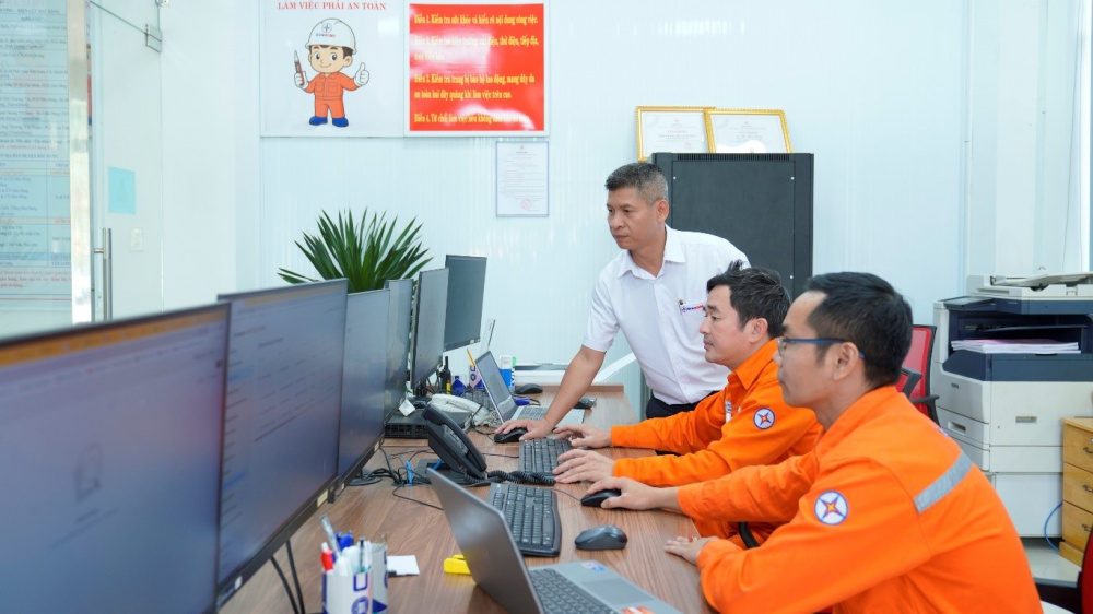 EVNHCMC bảo đảm điện an toàn cho ngày bầu cử toàn dân