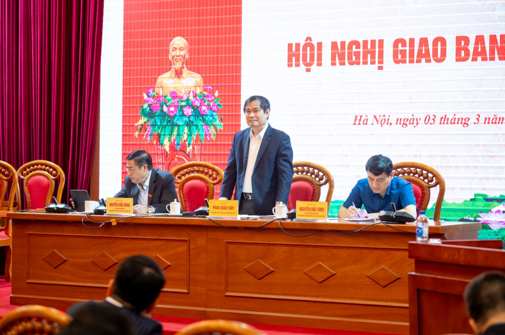 phó trưởng ban tuyên giáo