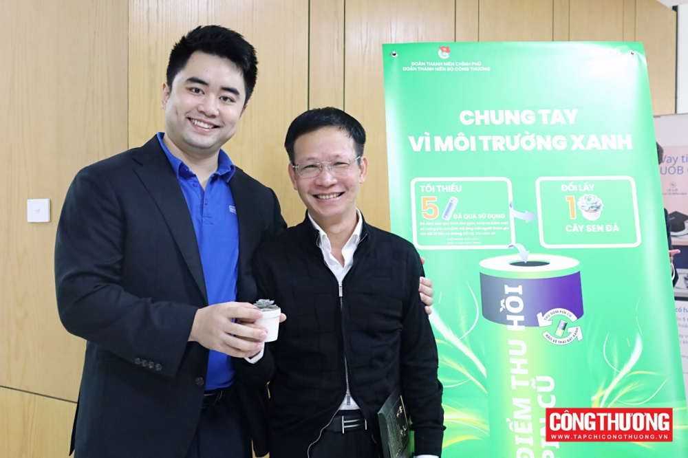 Những thay đổi nhỏ trong ý thức của mỗi cá nhân khi được nhân rộng sẽ tạo ra tác động lớn, góp phần gìn giữ môi trường và bảo vệ sức khỏe cho chính mình cũng như cộng đồng, Phó Bí thư chuyên trách Đoàn Thanh niên Bộ Công Thương Nguyễn Quốc Khánh chia sẻ