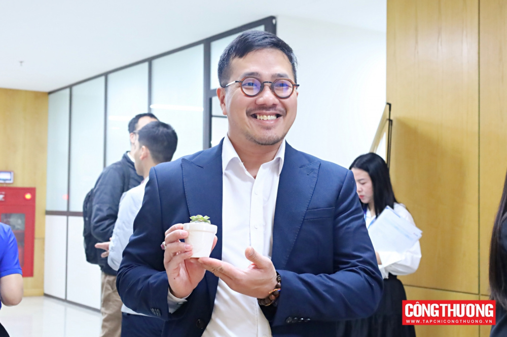 Một số hình ảnh hoạt động đổi pin cũ lấy cây xanh