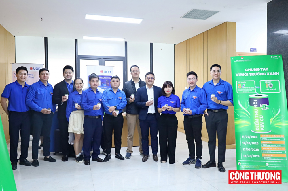 Một số hình ảnh hoạt động đổi pin cũ lấy cây xanh