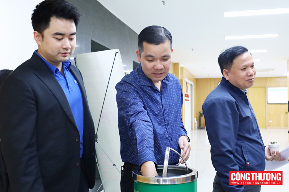 Một số hình ảnh hoạt động đổi pin cũ lấy cây xanh