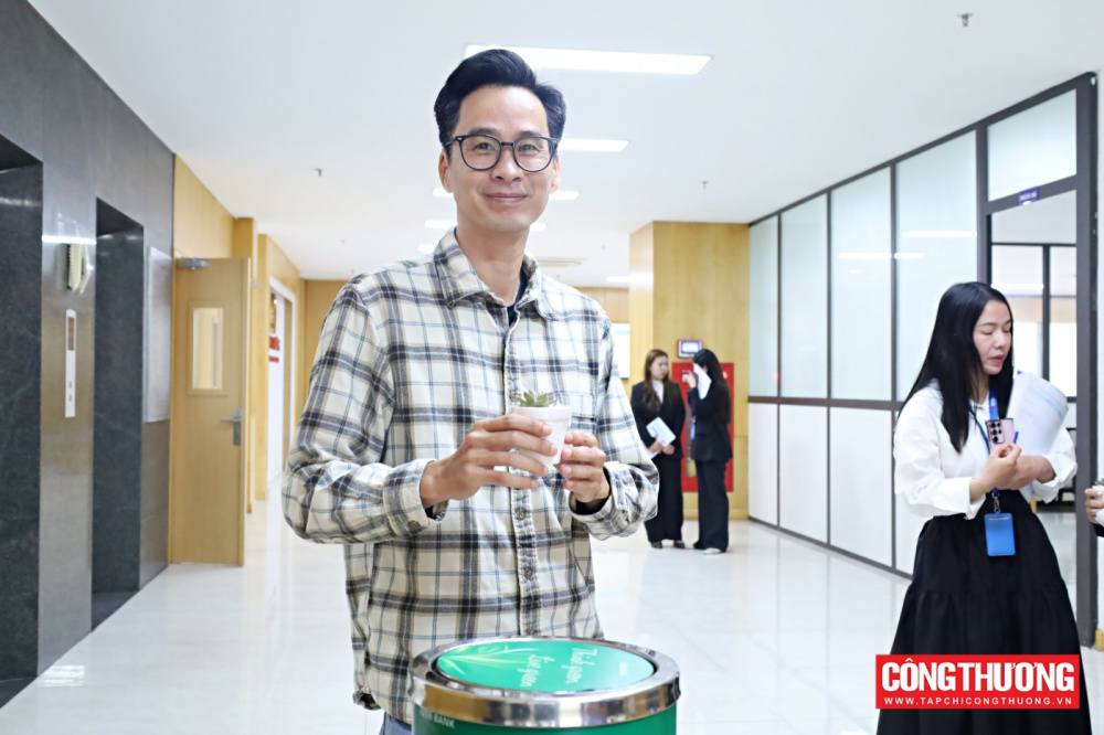 Một số hình ảnh hoạt động đổi pin cũ lấy cây xanh