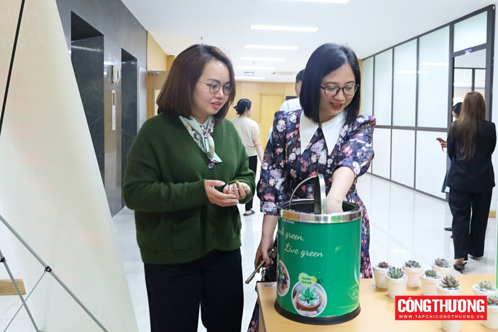 Một số hình ảnh hoạt động đổi pin cũ lấy cây xanh