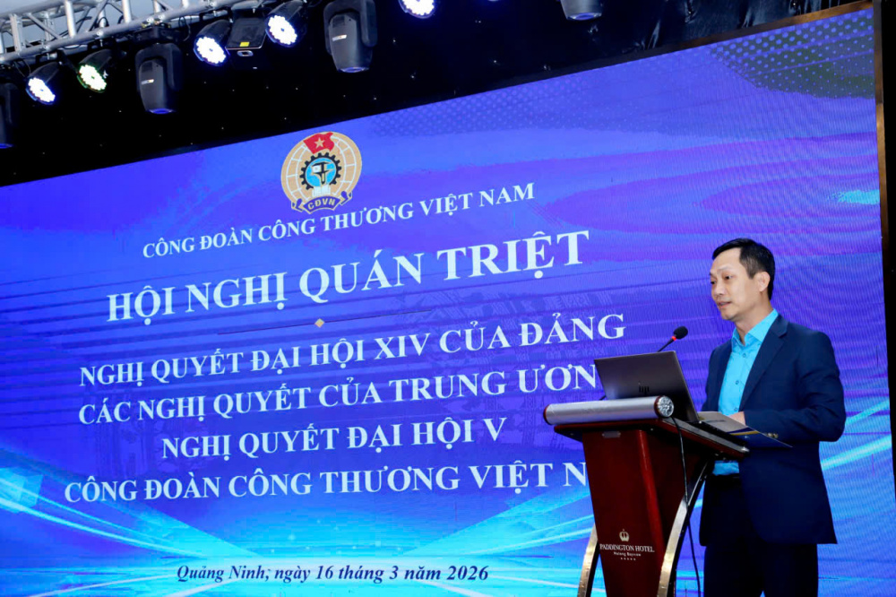 Quán triệt