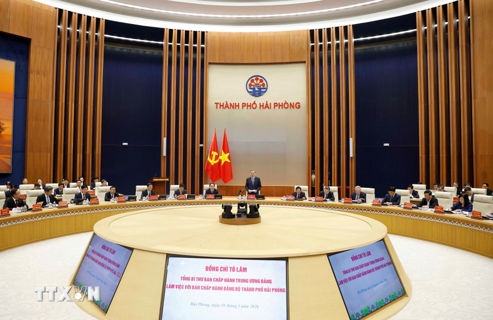 tổng bí thư làm việc tại Hải Phòng