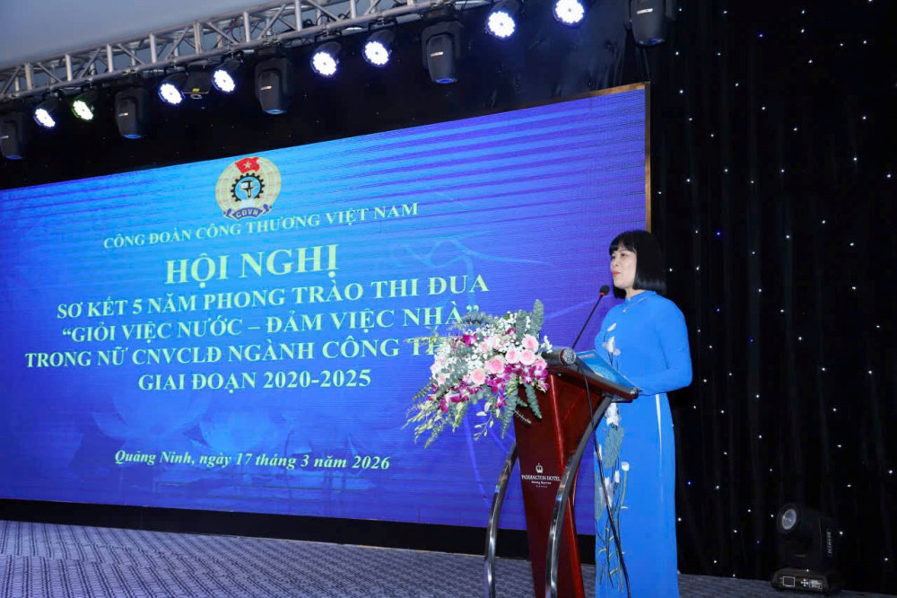 Giỏi việc nước, đảm việc nhà