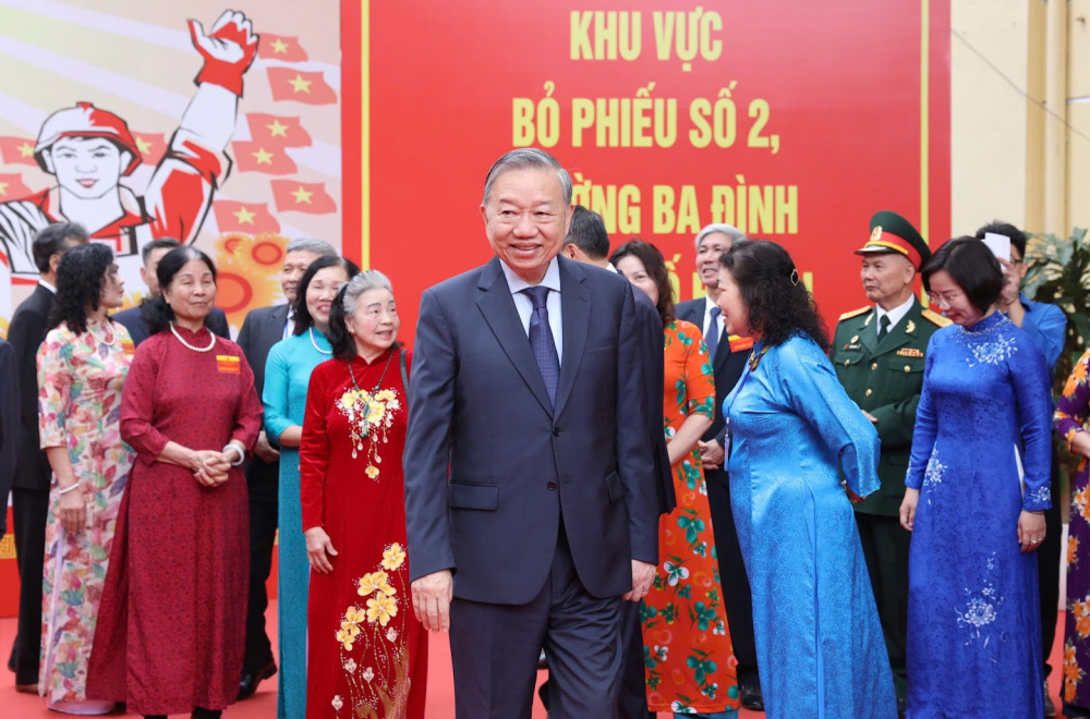 tổng bí thư ngày hội non sông