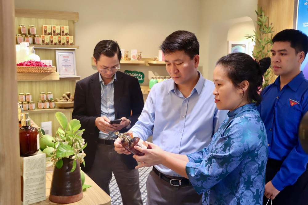 Khai mạc Chương trình Sức sống hàng Việt 3 tại 62 Tràng Tiền 1 Sức sống hàng Việt