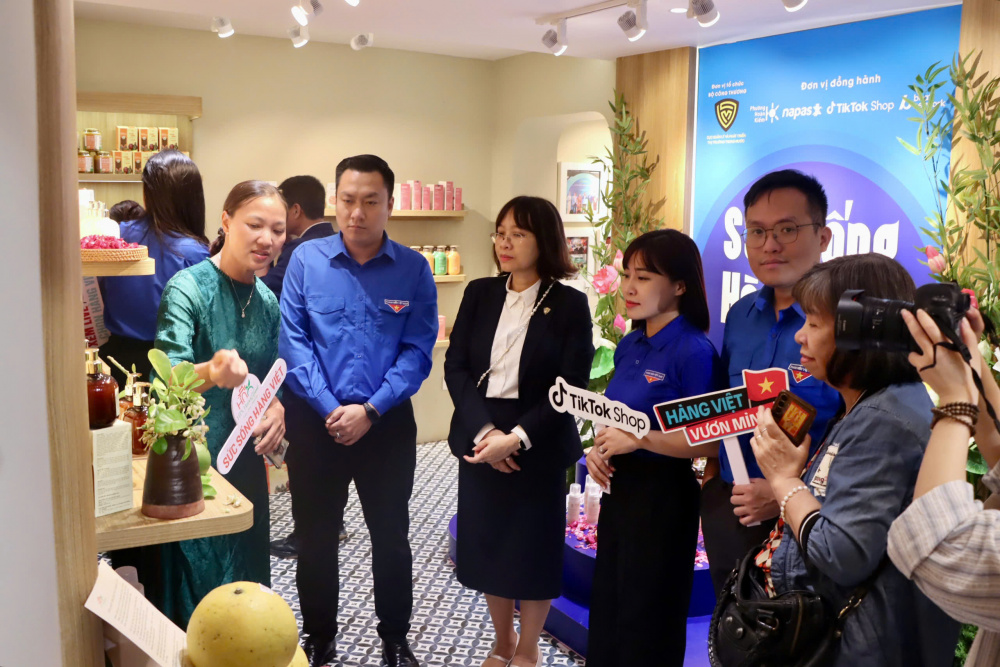 Khai mạc Chương trình Sức sống hàng Việt 3 tại 62 Tràng Tiền 2 Sức sống hàng Việt