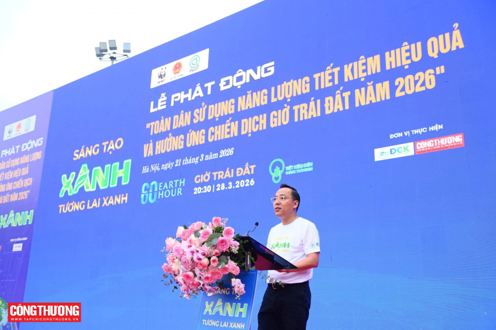 thứ trưởng Long