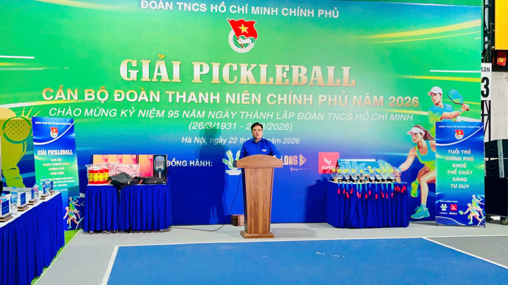 Đồng chí Vũ Huy Hoàng - Phó Bí thư Đoàn Thanh niên Chính phủ phát biểu khai mạc Giải đấu