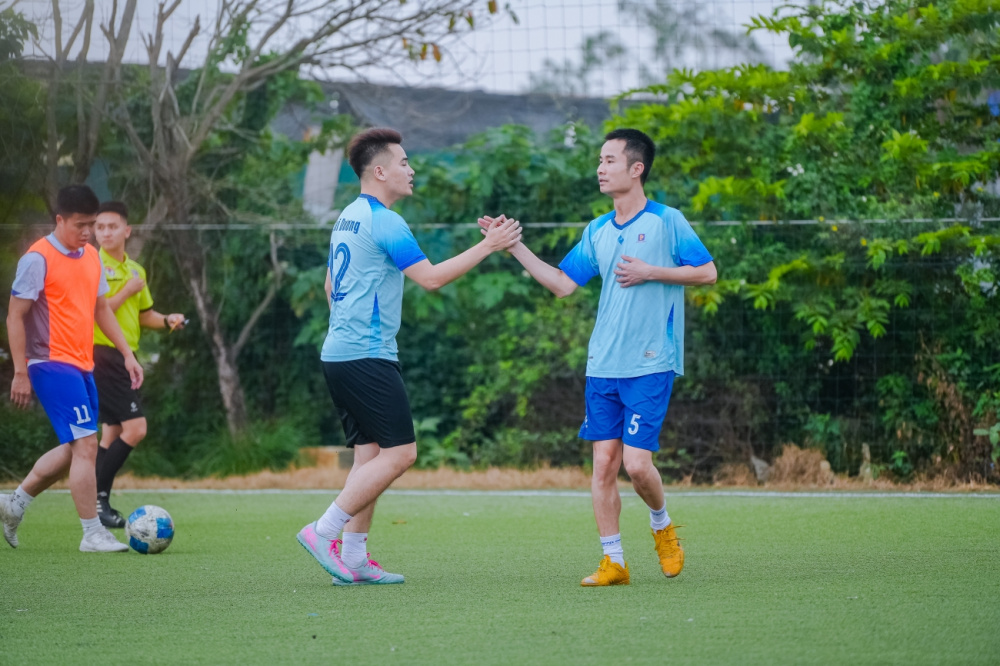 Giải bóng đá Tứ hùng 2026: Sân chơi kết nối sức trẻ, lan tỏa tinh thần cống hiến