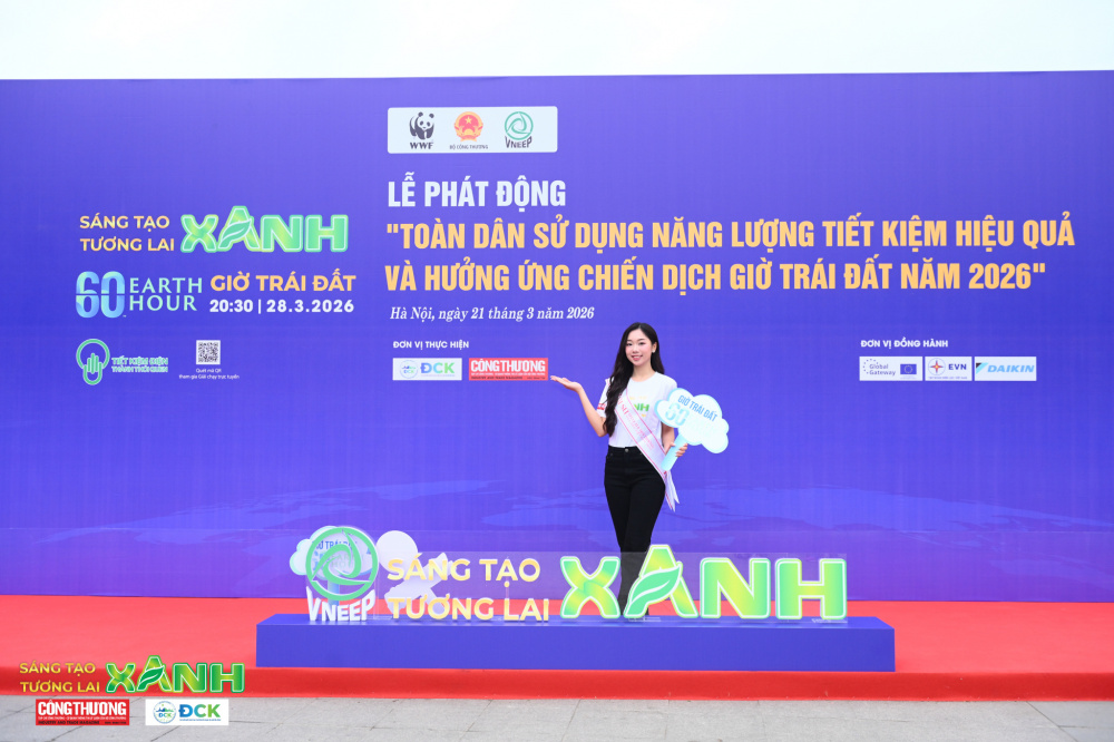 Chia sẻ về thông điệp "Sáng tạo xanh - Tương lai xanh", Đại sứ Du lịch và Môi trường, Top 5 Hoa hậu Việt Nam 2024 Phạm Thùy Dương cho biết, đây là một thông điệp rất gần gũi và dễ tiếp cận, nhất là với giới trẻ