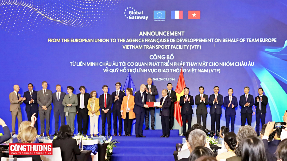 Một số hình ảnh tại Phiên toàn thể Diễn đàn Kinh doanh và Đầu tư EU - Việt Nam