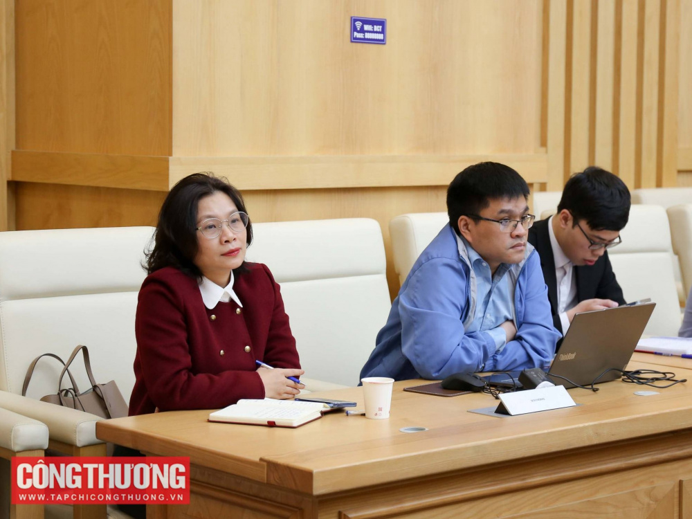 Bộ Công Thương tổ chức Hội nghị giao ban Xúc tiến thương mại với hệ thống Thương vụ Việt Nam ở nước ngoài quý I/2026