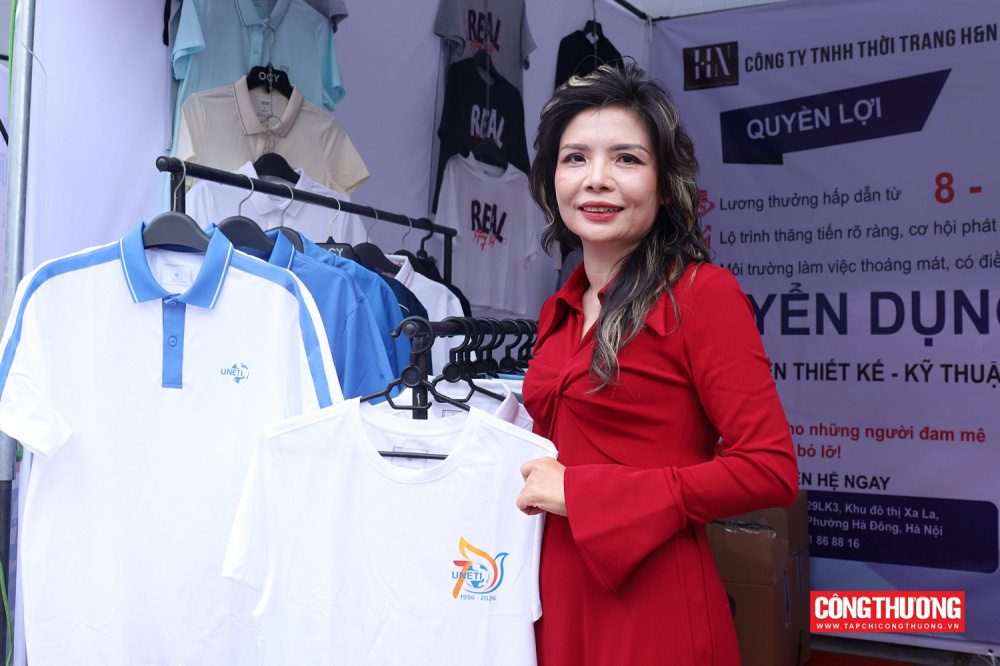 Gần 5.000 cơ hội việc làm tại Ngày hội hợp tác doanh nghiệp Trường Đại học Kinh tế - Kỹ thuật Công nghiệp