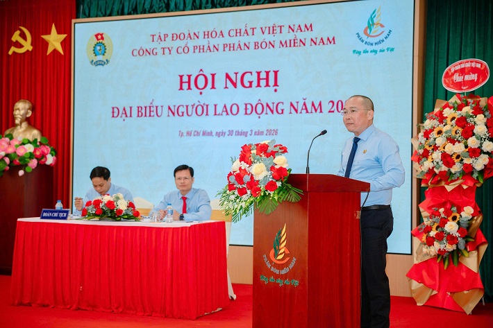 người lao động 6