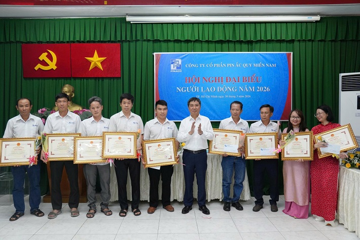 khen thưởng người lao động 4