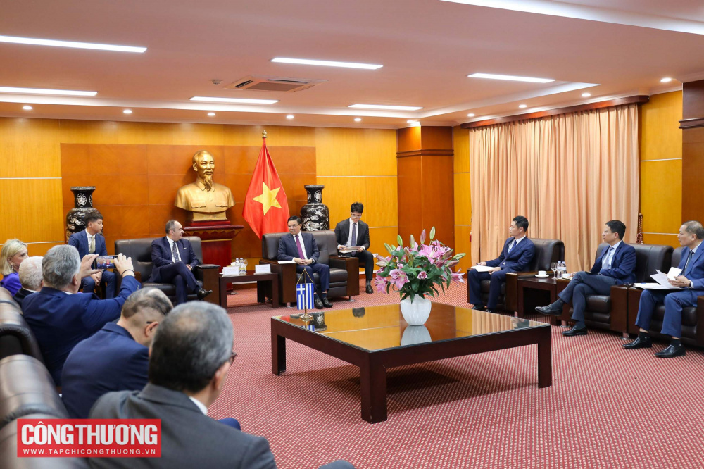 Ngày 03/3/2026, tại trụ sở Bộ Công Thương, Quyền Bộ trưởng Lê Mạnh Hùng đã có buổi tiếp ông Ioannis Plakiotakis, Phó Chủ tịch thứ nhất Quốc hội Hy Lạp.