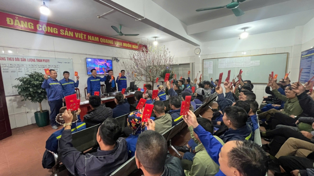 z7556112447631 661681699e2bd8f1bfed9b03fffbacb3